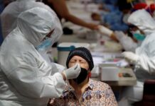 Dos nuevas variantes del coronavirus ganan terreno en Estados Unidos