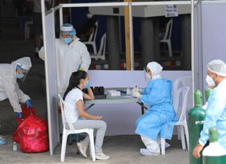 Triajes capitalinos reciben pacientes positivos de Covid-19 ya vacunados, pero presentan síntomas menos graves