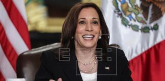 Harris pide a López Obrador abordar causas de migración desde Triángulo Norte