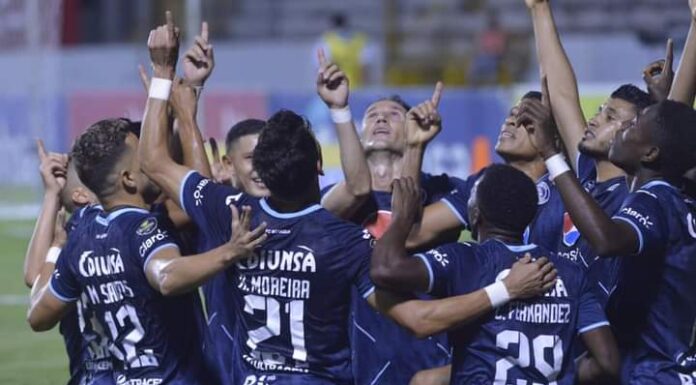 Motagua toma ventaja 2-1 ante el Olimpia en el partido de ida de la final de liguilla