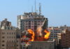 Israel bombardea otra torre en Gaza, sede de la agencia AP y de Al Jazeera