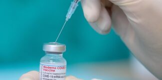 Inicia la aplicación de la segunda dosis de la vacuna Moderna, en el Distrito Central