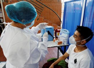 América tiene 500 millones de vacunas anticovid pero la inequidad persiste