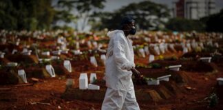 Brasil se acerca a las 460.000 muertes por covid-19