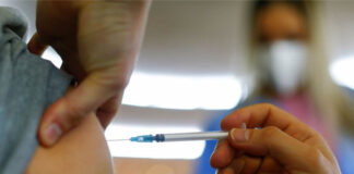 Una mujer italiana recibe por error seis dosis de la vacuna Pfizer-BioNTech contra el covid-19