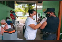 Enfermeras advierten que, si no les brindan seguridad en las jornadas de vacunación abandonaran labores