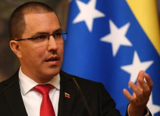 Canciller venezolano desprecia críticas de su homólogo hondureño a Venezuela
