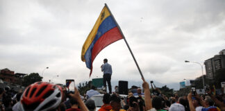 EE. UU. alerta a su población del riesgo de viajar a Venezuela por el covid-19 y el arrestos de ciudadanos estadounidenses