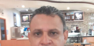 Sicarios en motocicleta le quitan la vida a un abogado en el interior de un negocio en SPS