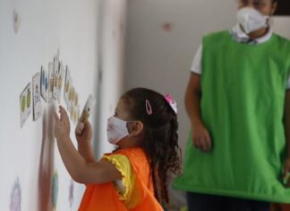 Analizan pilotaje en 30 municipios para el retorno a clases tras vacunación de docentes