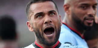 Dani Alves critica el VAR en Brasil: «En manos de incompetentes no sirve»