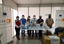 Integrantes del proyecto SER entregan insumos médicos al triaje de SPS