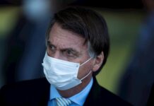 Hospitalizan de emergencia a Jair Bolsonaro, presidente de Brasil