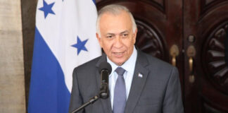 Presidente Mauricio Oliva pide paciencia para regresar a sesiones presenciales del CN