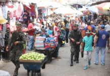 Más de dos millones de comerciantes claman vacunas contra el Covid-19 en Honduras