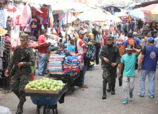 Más de dos millones de comerciantes claman vacunas contra el Covid-19 en Honduras