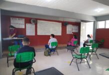 México suspende el regreso a las aulas en la capital por repunte de covid-19