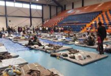 Familias migrantes sobrepasan capacidad de albergues en la mexicana Matamoros