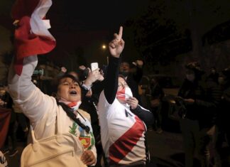 Fujimori arriba de Castillo pero en empate técnico, según el boca de urna