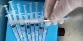 La OMS aprueba el uso de la vacuna china de Sinovac