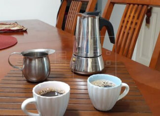 El café se asocia con un menor riesgo de enfermedad hepática crónica