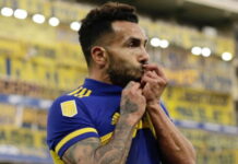 Carlos Tevez se va de Boca Juniors