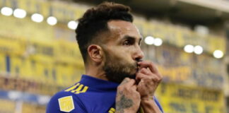 Carlos Tevez se va de Boca Juniors