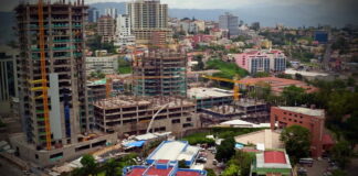 El Poder Ejecutivo entrega acuerdos para la creación de tribunales y pago de impuestos de las Zedes