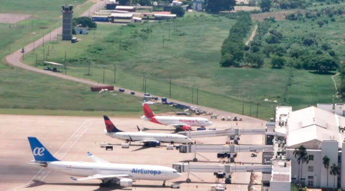 Honduras se prepara para reactivar el turismo atrayendo aerolíneas de bajo costo