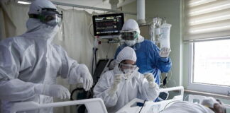 Gremio médico de Chile pide endurecer cuarentenas para frenar pandemia ya que los contagios no bajan