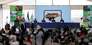 Sector privado de Honduras entrega propuesta a los candidatos presidenciales