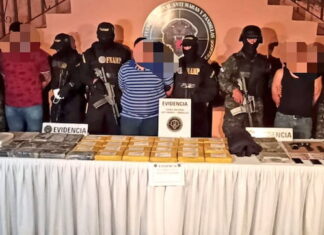 Detienen a tres personas en posesión de un cargamento de cocaína valorada en 13 millones de lempiras en Talanga