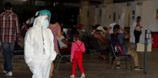 Médicos preocupados por alza de casos de covid y lenta vacunación en Honduras
