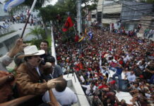 Hondureños marchan contra Zonas de Empleo en aniversario del golpe de Estado