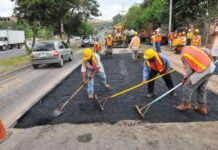El gobierno invertirá 2,263 millones de dólares en la reparación de carreteras, según el ministro de Insep