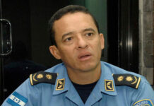 Ordenan juicio oral en contra del comisionado Leonel Sauceda y su esposa Patricia Estrada