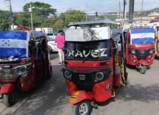 Conductores de mototaxis realizan protestas en varios sectores del país