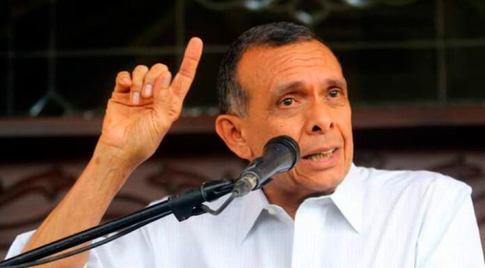 Expresidente Porfirio Lobo renunció a su candidatura a diputado por la DC en Olancho