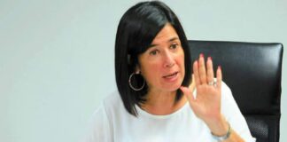 Ministra del SAR dice que el viaje a Israel si fue una inversión, no un gasto como los que Mel Zelaya hacía de “mandar a comprar chicharrones a Comayagua en helicóptero”