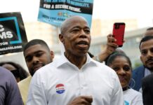 Expolicía Adams a un paso de ser candidato demócrata a Alcaldía Nueva York