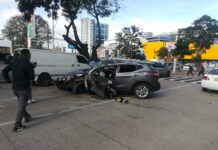 Accidente víal deja conductor gravemente herido en bulevar Los Próceres de Tegucigalpa