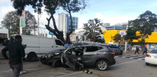 Accidente víal deja conductor gravemente herido en bulevar Los Próceres de Tegucigalpa