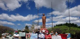 Cubanos residentes en Honduras y dirigentes de Libre protestan frente a embajada de Cuba por “bloqueo” de EUA