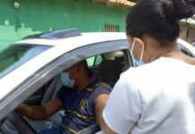 Unos 700 conductores de taxis reciben la primera dosis de la vacuna contra el Covid-19 en San Pedro Sula