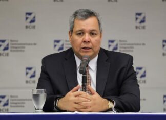 El presidente del BCIE niega haber favorecido a Nicaragua con préstamos