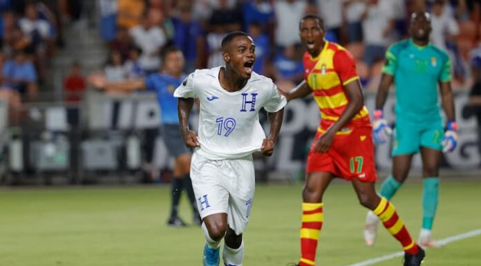 Honduras arranca la Copa Oro goleando 4-0 a Granada