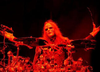 Fallece a los 46 años el exbatería de Slipknot Joey Jordison