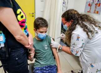 Israel autoriza vacunación anticovid para niños de 5 a 11 años vulnerables