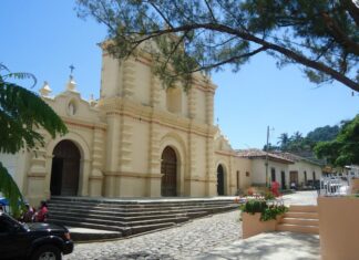 Iglesia católica de Sabanagrande cierra por 15 días ante aumento de casos COVID-19