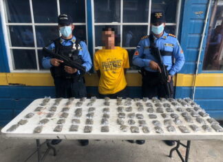 Con 90 envoltorios de supuesta marihuana sujeto es arrestado en la zona norte
